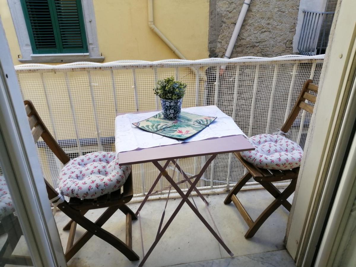 Casa Dei Gemelli Apartment Naples Exterior photo